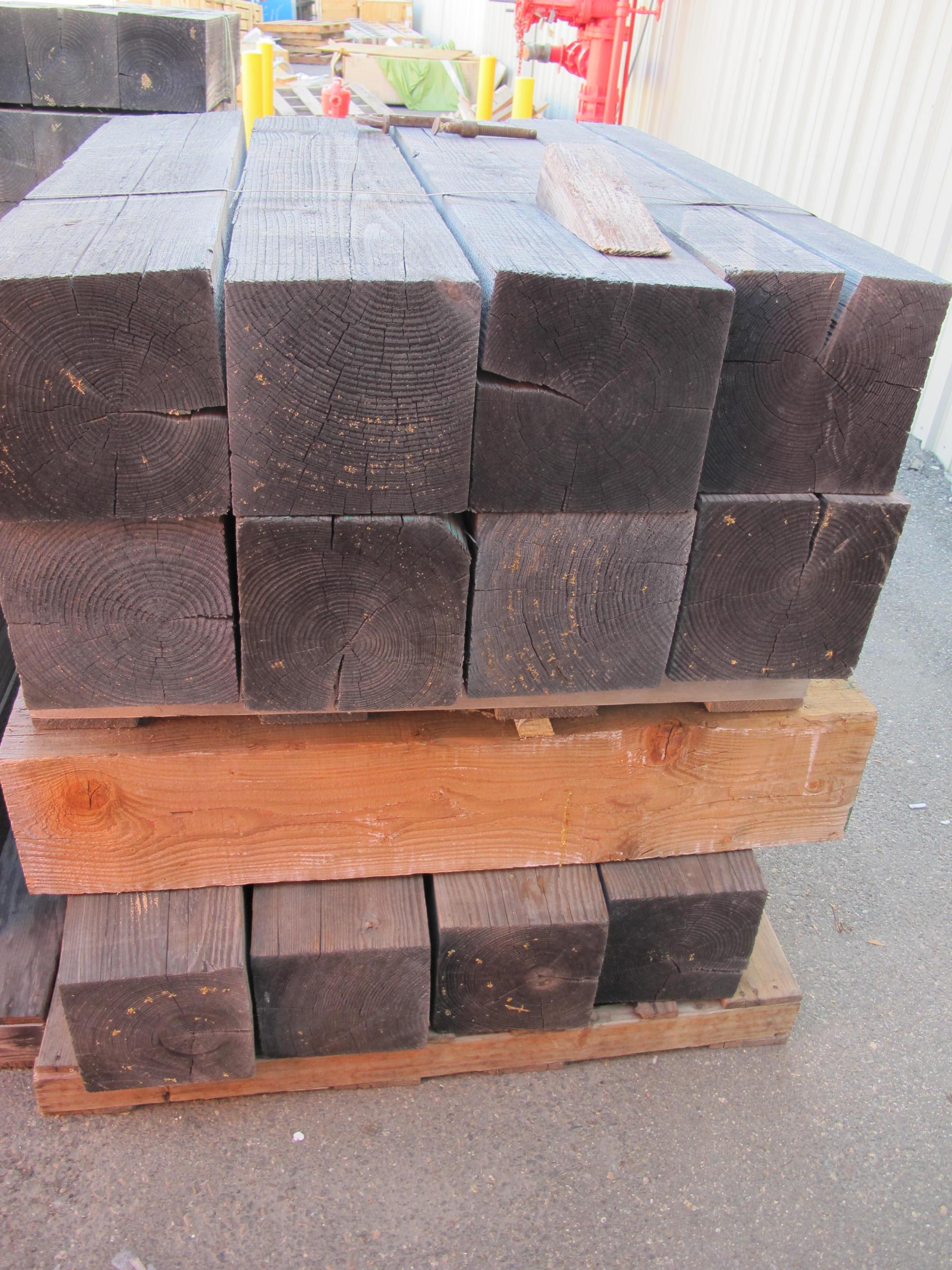 (4 PALLETS) DUNNAGE/CRIBBING 4'L X 8" HE X 8"W. LOADING & HANDLING FEE $15-4602
